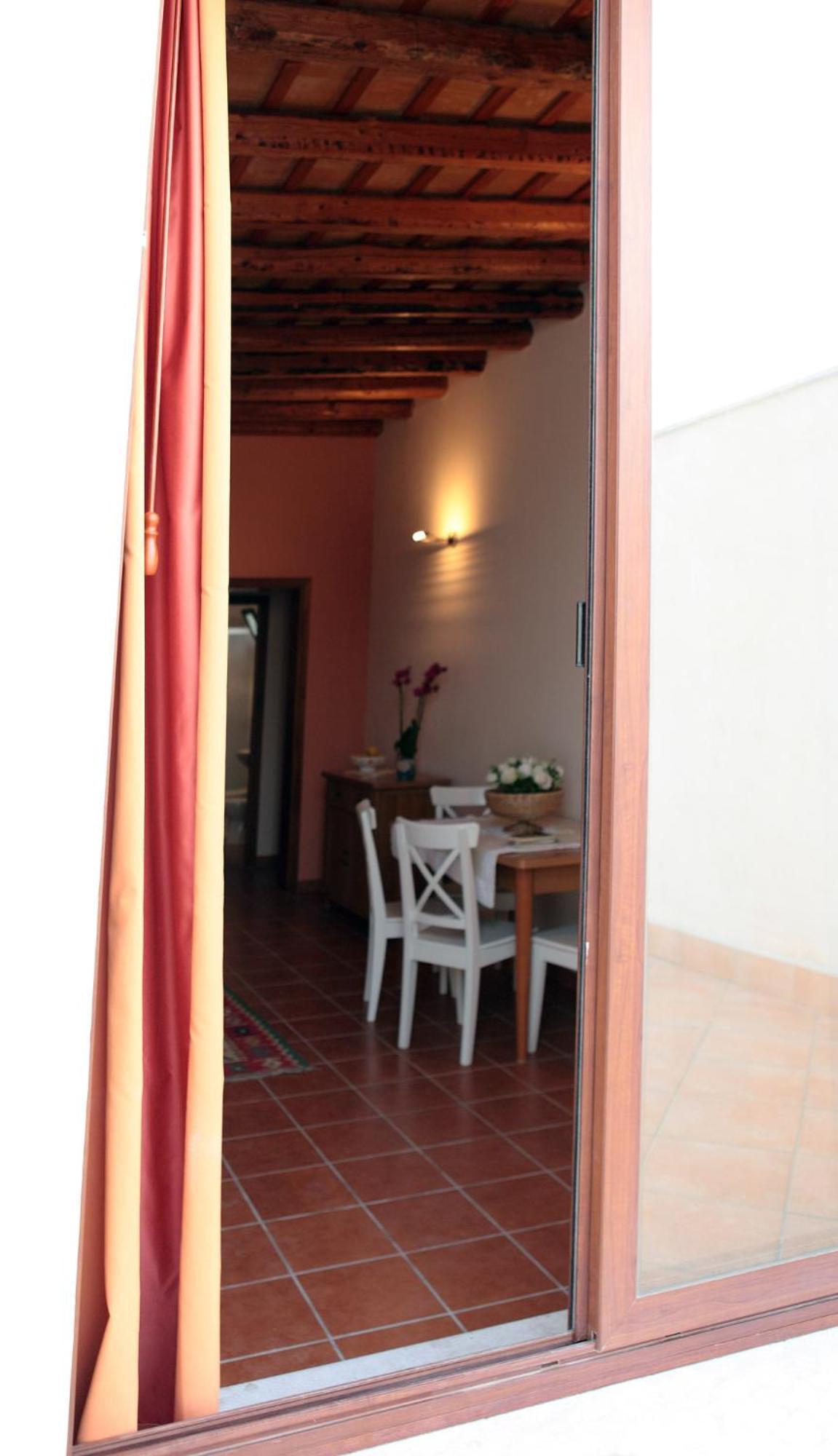 Palazzo Ossuna Trapani Buitenkant foto