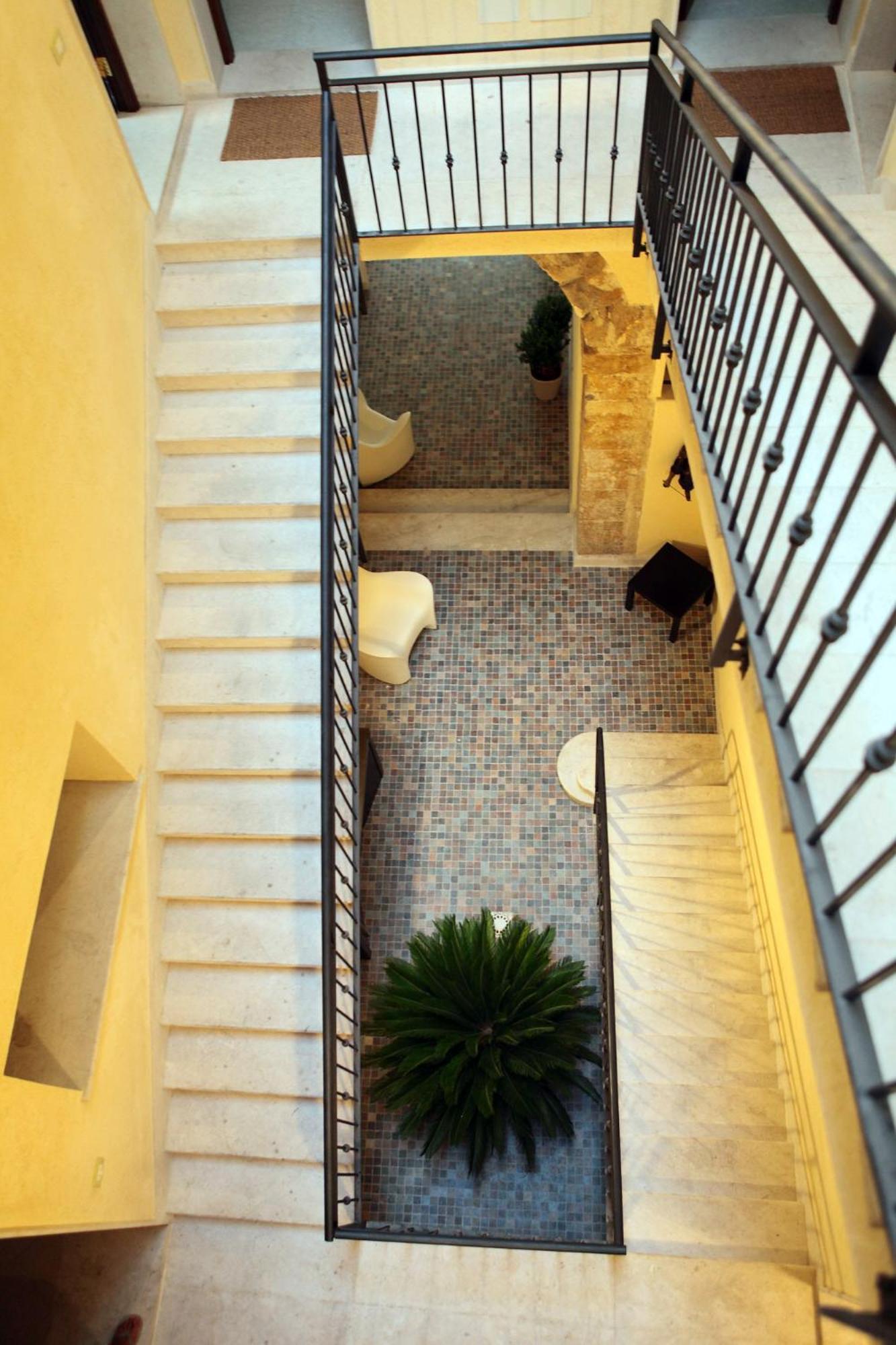 Palazzo Ossuna Trapani Buitenkant foto